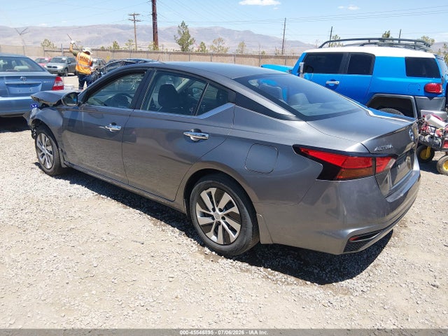 1N4BL4BV5NN424032 Nissan Altima S Fwd