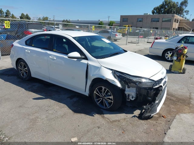 KIA Forte Lxs 2022 3KPF24AD7NE474376 Image 1