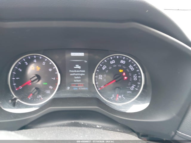 2022 Toyota Rav4 Xle მანქანა იყიდება აუქციონზე, vin: 2T3W1RFV3NW212666, აუქციონის ნომერი: 45546927