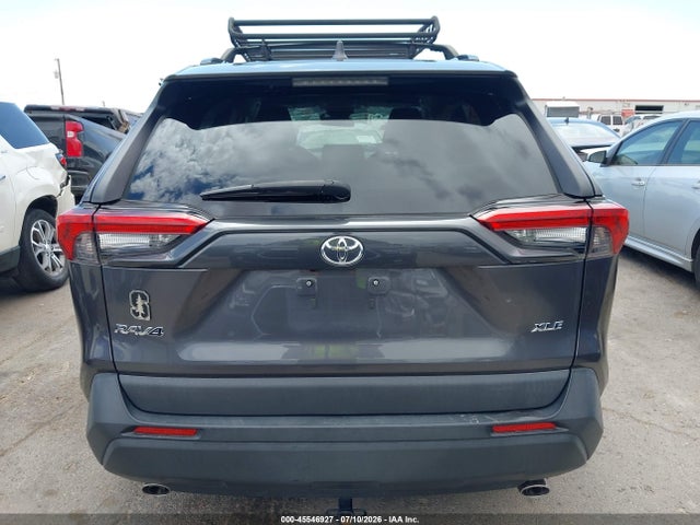 2022 Toyota Rav4 Xle მანქანა იყიდება აუქციონზე, vin: 2T3W1RFV3NW212666, აუქციონის ნომერი: 45546927