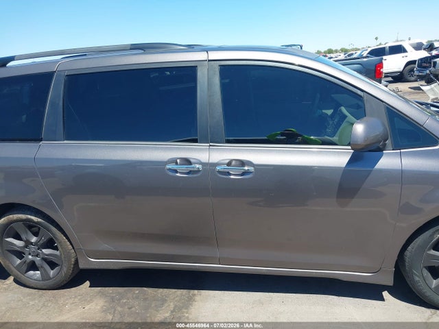 5TDXK3DC6ES519816 Toyota Sienna Se 8 Passenger