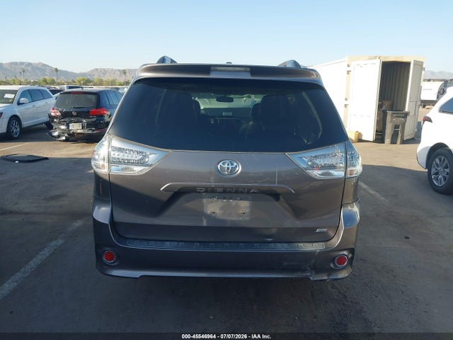 5TDXK3DC6ES519816 Toyota Sienna Se 8 Passenger