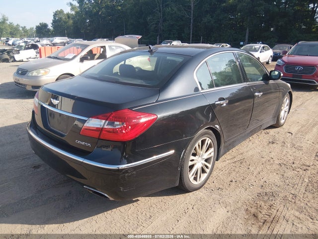 2014 Hyundai Genesis 3.8 მანქანა იყიდება აუქციონზე, vin: KMHGC4DD9EU261777, აუქციონის ნომერი: 45546985