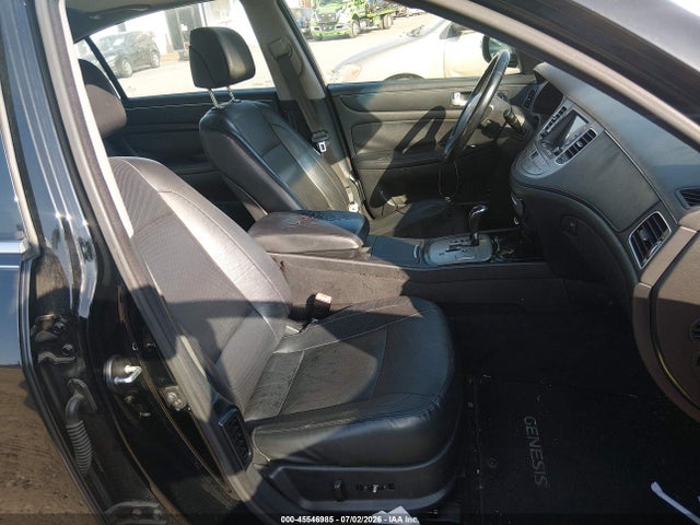 Auction sale of the 2014 Hyundai Genesis 3.8, vin: KMHGC4DD9EU261777, lot number: 45546985
