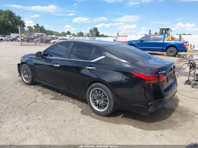 Продажа на аукционе авто 2021 Nissan Altima S Fwd, vin: 1N4BL4BV7MN300861, номер лота: 45547029