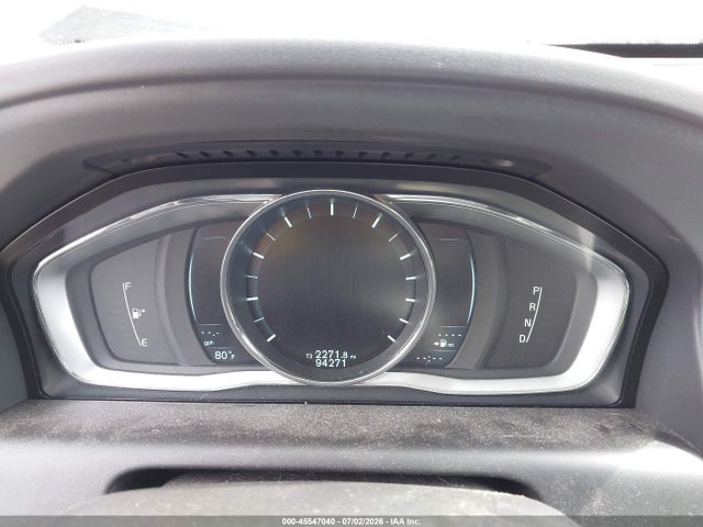 2015 Volvo Xc60 T5/t5 Premier მანქანა იყიდება აუქციონზე, vin: YV4612RK3F2635778, აუქციონის ნომერი: 45547040