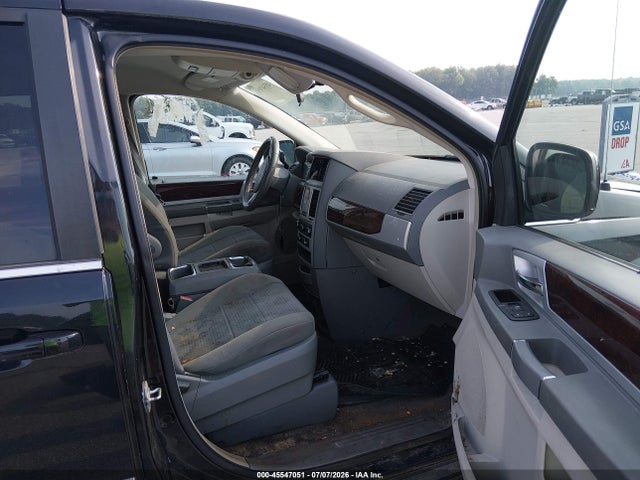 Aukcja sprzedaży 2010 Chrysler Town & Country Touring, vin: 2A4RR5D11AR300936, numer aukcji: 45547051