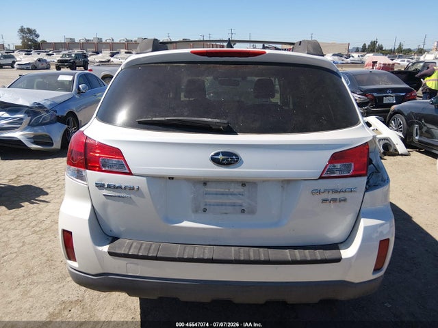 Subaru Outback 3.6r Limited 2014 4S4BRDPC4E2273004 Image 17