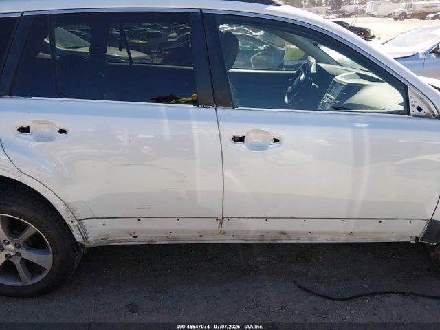 Subaru Outback 3.6r Limited 2014 4S4BRDPC4E2273004 Image 21