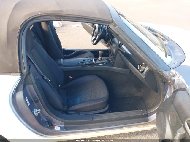2007 Mazda Mx-5 Soft Top მანქანა იყიდება აუქციონზე, vin: JM1NC25F670124337, აუქციონის ნომერი: 45547081