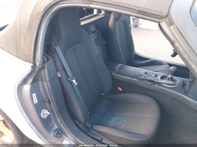 2007 Mazda Mx-5 Soft Top მანქანა იყიდება აუქციონზე, vin: JM1NC25F670124337, აუქციონის ნომერი: 45547081