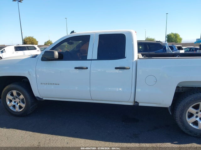 Chevrolet Silverado 1500 Custom 2018 1GCRCPEC1JZ315686 Image 15
