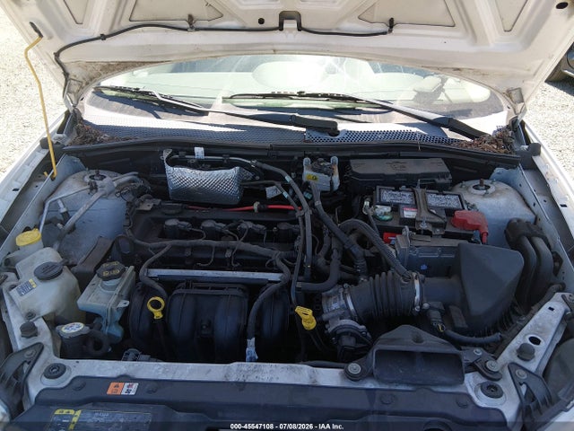 45547108 :رقم المزاد ، 1FAHP34N88W131889 vin ، 2008 Ford Focus S مزاد بيع