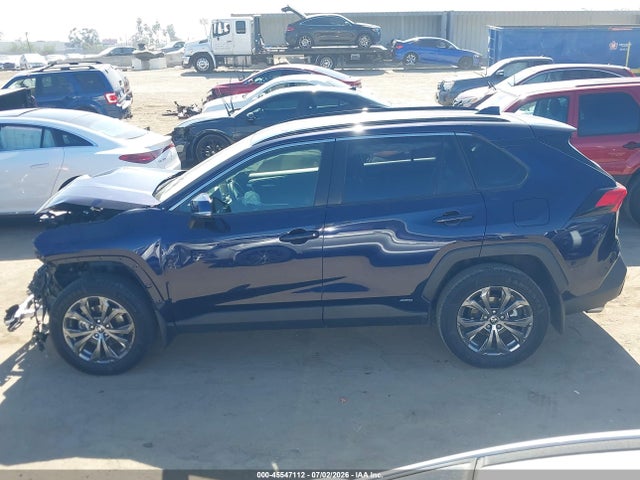 JTMB6RFV1RD135329 Toyota Rav4 Hybrid Xle Premium