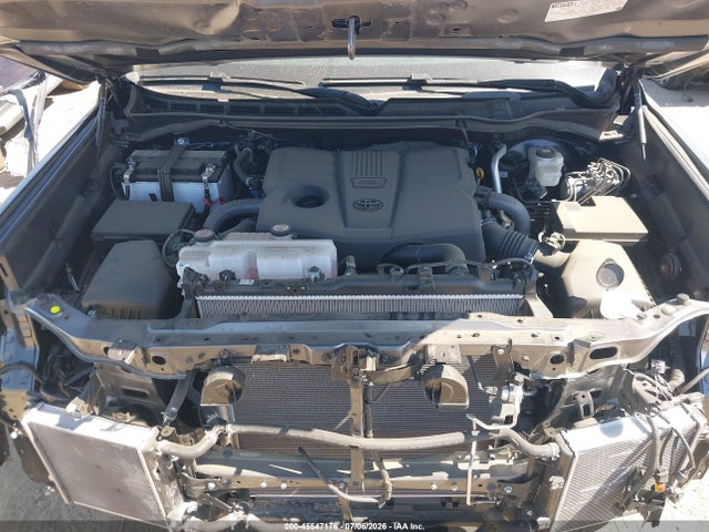 Продаж на аукціоні авто 2025 Toyota Tundra Sr5, vin: 5TFLA5DB5SX302848, номер лоту: 45547176