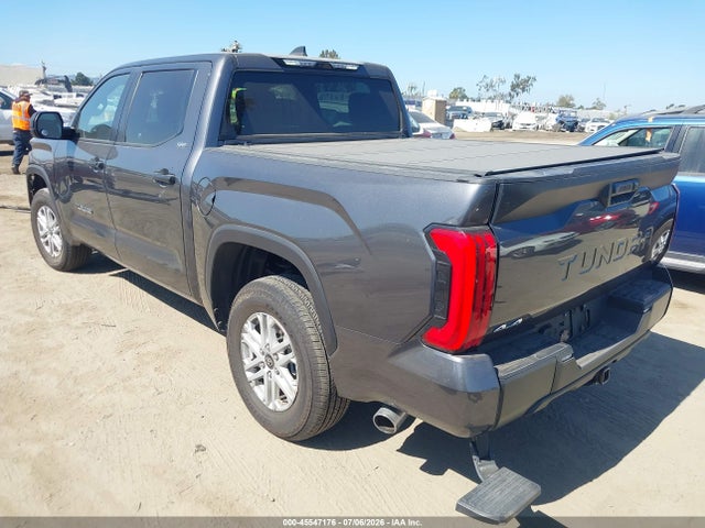 Продаж на аукціоні авто 2025 Toyota Tundra Sr5, vin: 5TFLA5DB5SX302848, номер лоту: 45547176