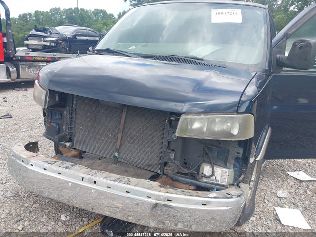 2005 Gmc Savana Passenger Standard მანქანა იყიდება აუქციონზე, vin: 1GKFG15T451107721, აუქციონის ნომერი: 45547216