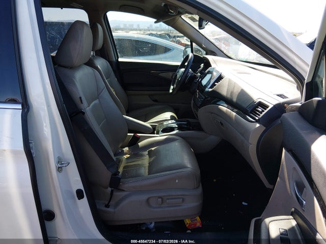 Honda Pilot Touring 2017 5FNYF5H93HB025148 Image 5