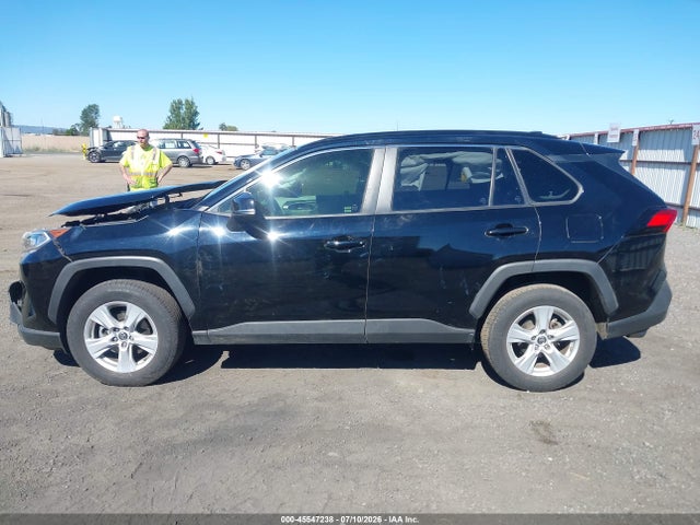 Toyota Rav4 Xle 2019 JTMW1RFV4KD006913 Image 14