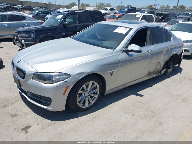 BMW 528i Xdrive 2014 WBA5A7C52ED219591 Image 2