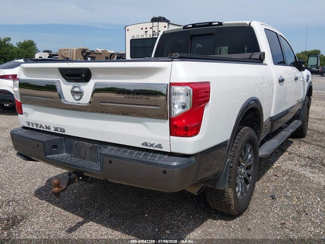 1N6BA1F40HN565656 Nissan Titan Xd Platinum Reserve Diesel