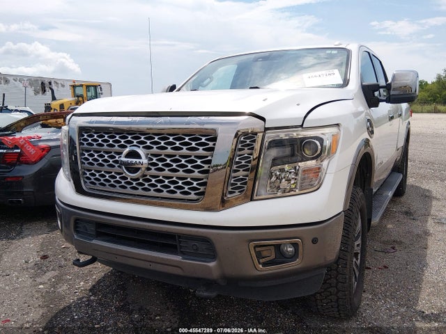 1N6BA1F40HN565656 Nissan Titan Xd Platinum Reserve Diesel