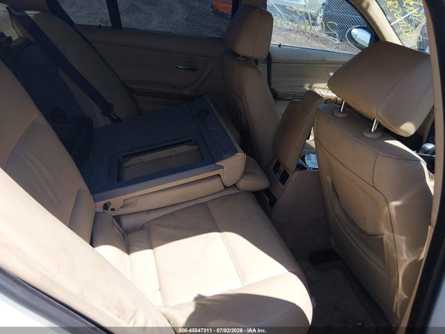 45547311 :رقم المزاد ، WBAVC73568KX92391 vin ، 2008 Bmw 328xi مزاد بيع