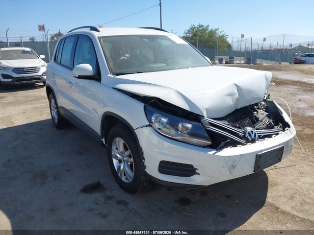 Продажа на аукционе авто 2016 Volkswagen Tiguan S, vin: WVGAV7AX4GW601666, номер лота: 45547331
