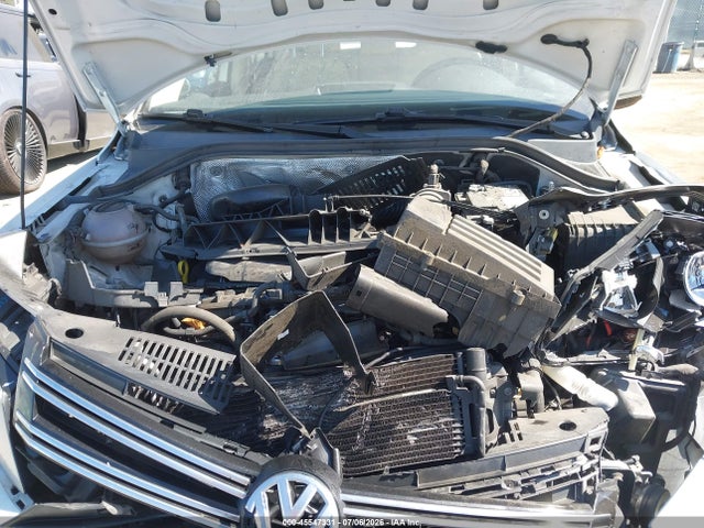 Volkswagen TIGUAN S 2016 WVGAV7AX4GW601666 Image 10
