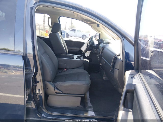 45547332 :رقم المزاد ، 1N6AA07C78N300888 vin ، 2008 Nissan Titan Xe مزاد بيع