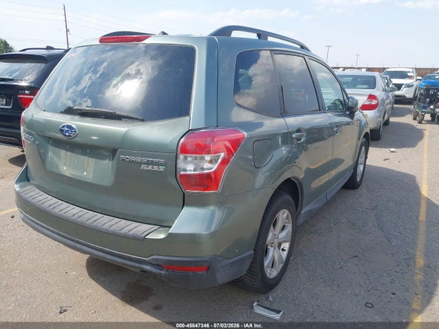 Subaru Forester 2.5i Premium 2014 JF2SJAEC8EH558526 Image 4