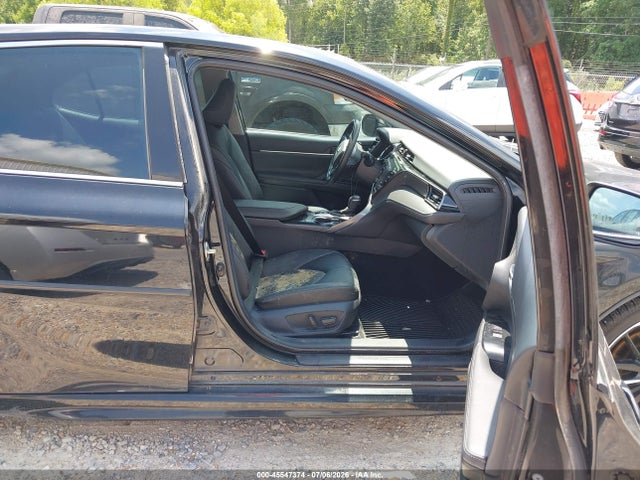 4T1B61HK9KU803075 Toyota CAMRY XSE
