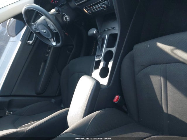 KIA Optima Lx 2017 5XXGT4L31HG129636 Image 5