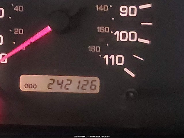 2001 Nissan Xterra Xe მანქანა იყიდება აუქციონზე, vin: 5N1ED28Y41C590778, აუქციონის ნომერი: 45547421