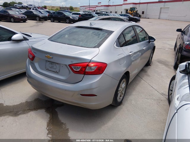 1G1BE5SM2H7203703 Chevrolet Cruze Lt Auto