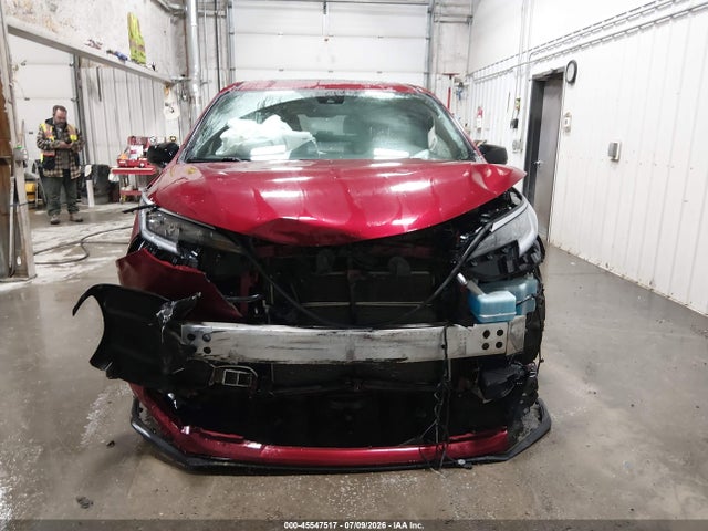 5TDDSKFC7PS085161 Toyota Sienna Xse