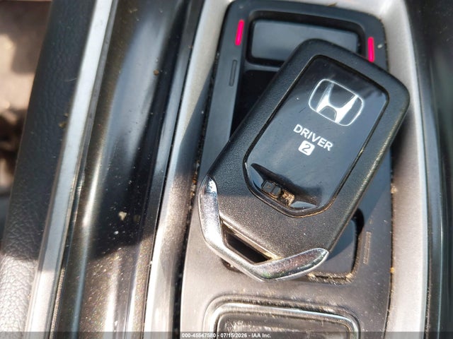 1HGCV2F99JA030112 Honda Accord Touring 2.0t