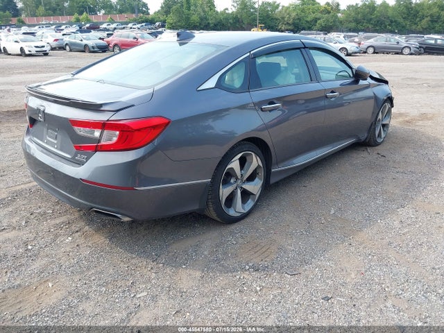 1HGCV2F99JA030112 Honda Accord Touring 2.0t