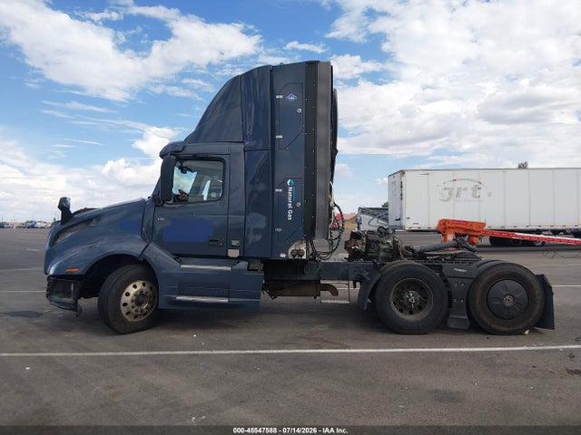 Volvo VNL 2022 4V4NC9UG2NN302722 Image 15