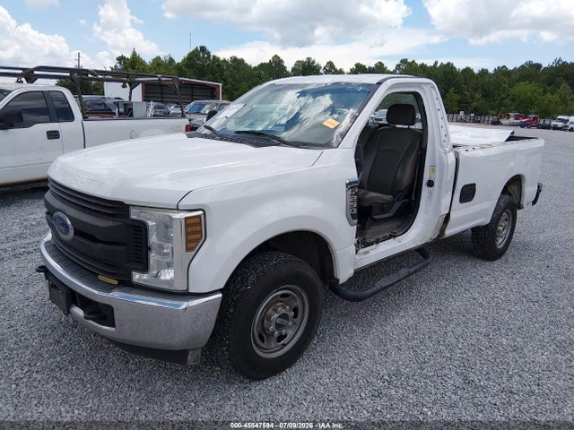 Ford F-250 Xl/xlt 2018 1FTBF2A66JEC53365 Image 2