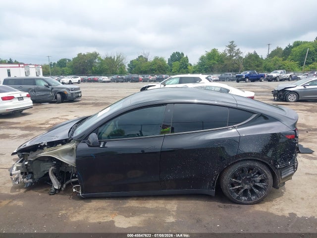 45547622 :رقم المزاد ، 7SAYGAEE3NF338786 vin ، 2022 Tesla Model Y Long Range Dual Motor All-wheel Drive مزاد بيع