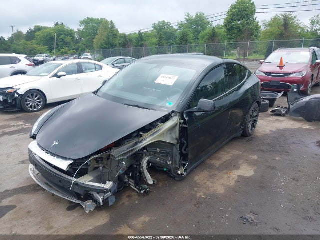 45547622 :رقم المزاد ، 7SAYGAEE3NF338786 vin ، 2022 Tesla Model Y Long Range Dual Motor All-wheel Drive مزاد بيع