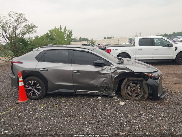 45547624 :رقم المزاد ، JTMABACA2PA043865 vin ، 2023 Toyota Bz4x Xle مزاد بيع