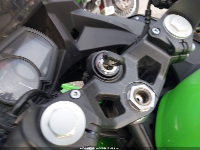 Kawasaki EX400 2022 JKAEXKG11NDAG4620 Image 11
