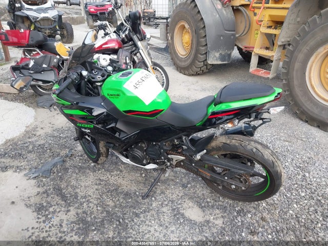Kawasaki EX400 2022 JKAEXKG11NDAG4620 Image 13