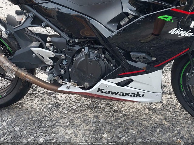 Kawasaki EX400 2022 JKAEXKG11NDAG4620 Image 8