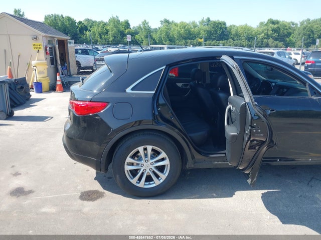 Продаж на аукціоні авто 2017 Infiniti Qx70, vin: JN8CS1MW1HM414828, номер лоту: 45547652