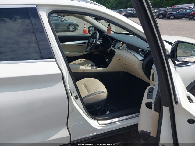 2019 Infiniti Qx50 Essential მანქანა იყიდება აუქციონზე, vin: 3PCAJ5M35KF116950, აუქციონის ნომერი: 45547688