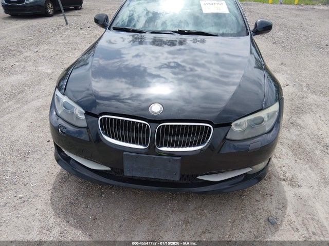 2011 Bmw 335i მანქანა იყიდება აუქციონზე, vin: WBADX7C50BE242402, აუქციონის ნომერი: 45547787