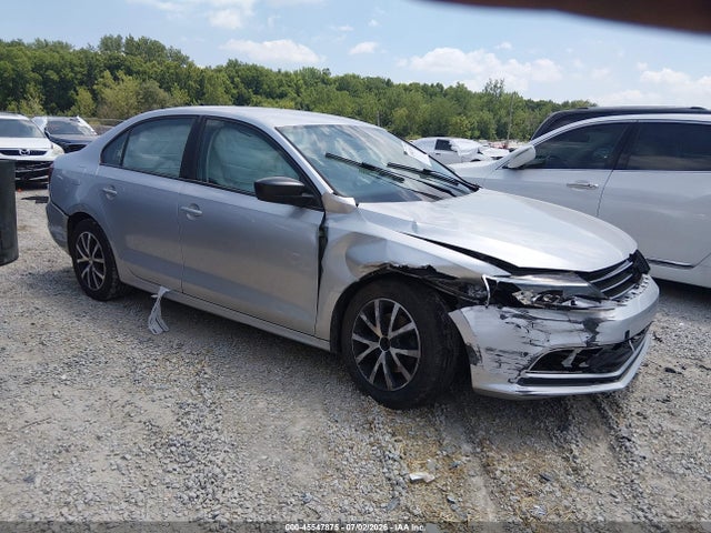 2016 Volkswagen Jetta 1.4t Se მანქანა იყიდება აუქციონზე, vin: 3VWD67AJ0GM209145, აუქციონის ნომერი: 45547875